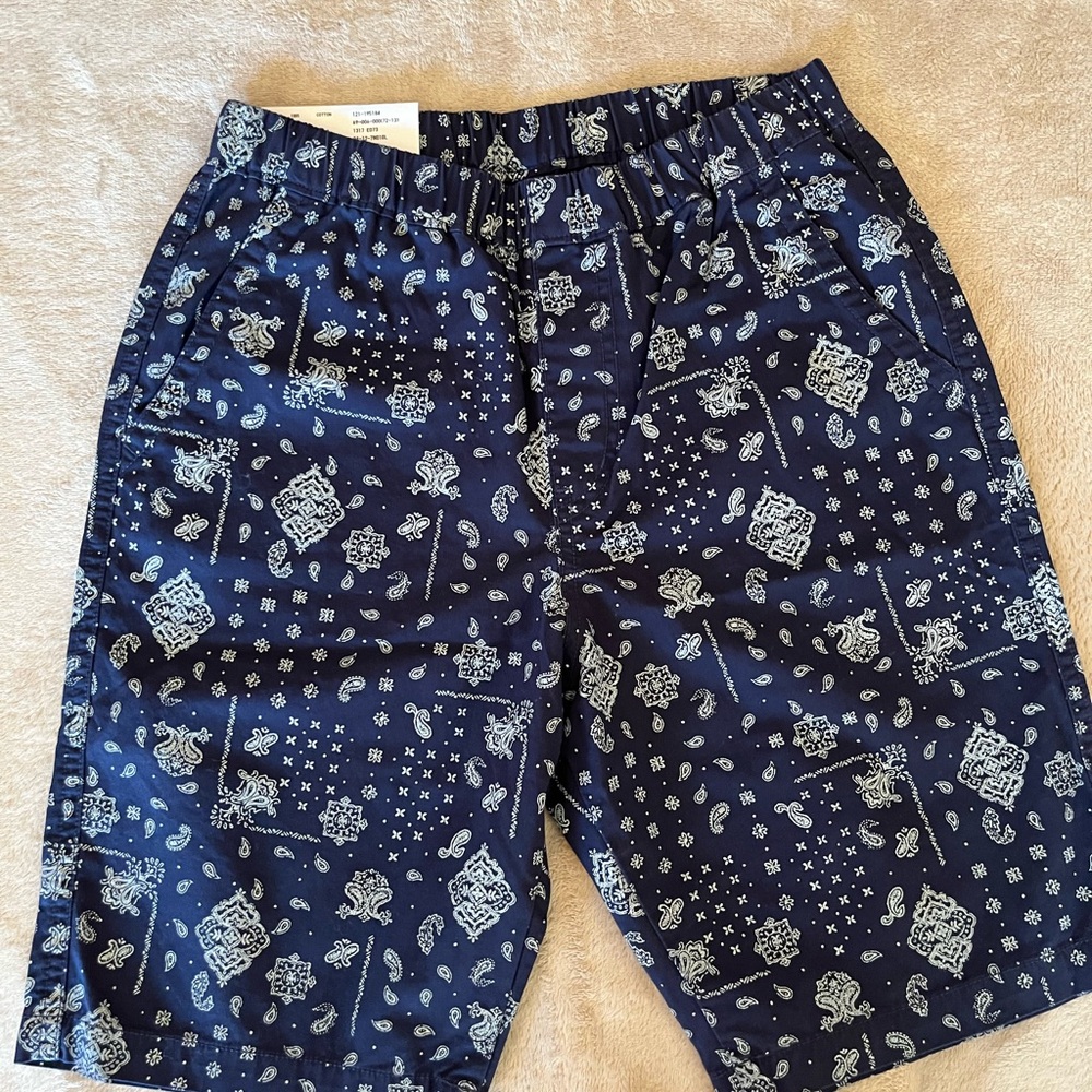 NWT UNIQLO Boys Easy Short Size XL Color Navy Height 57-61 inch Waist 23-25inch
